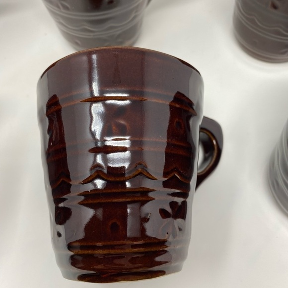 Set of 6 Vintage USA Brown Stoneware Square Handle Embossed Glazed Coffee Mugs - Picture 5 of 8